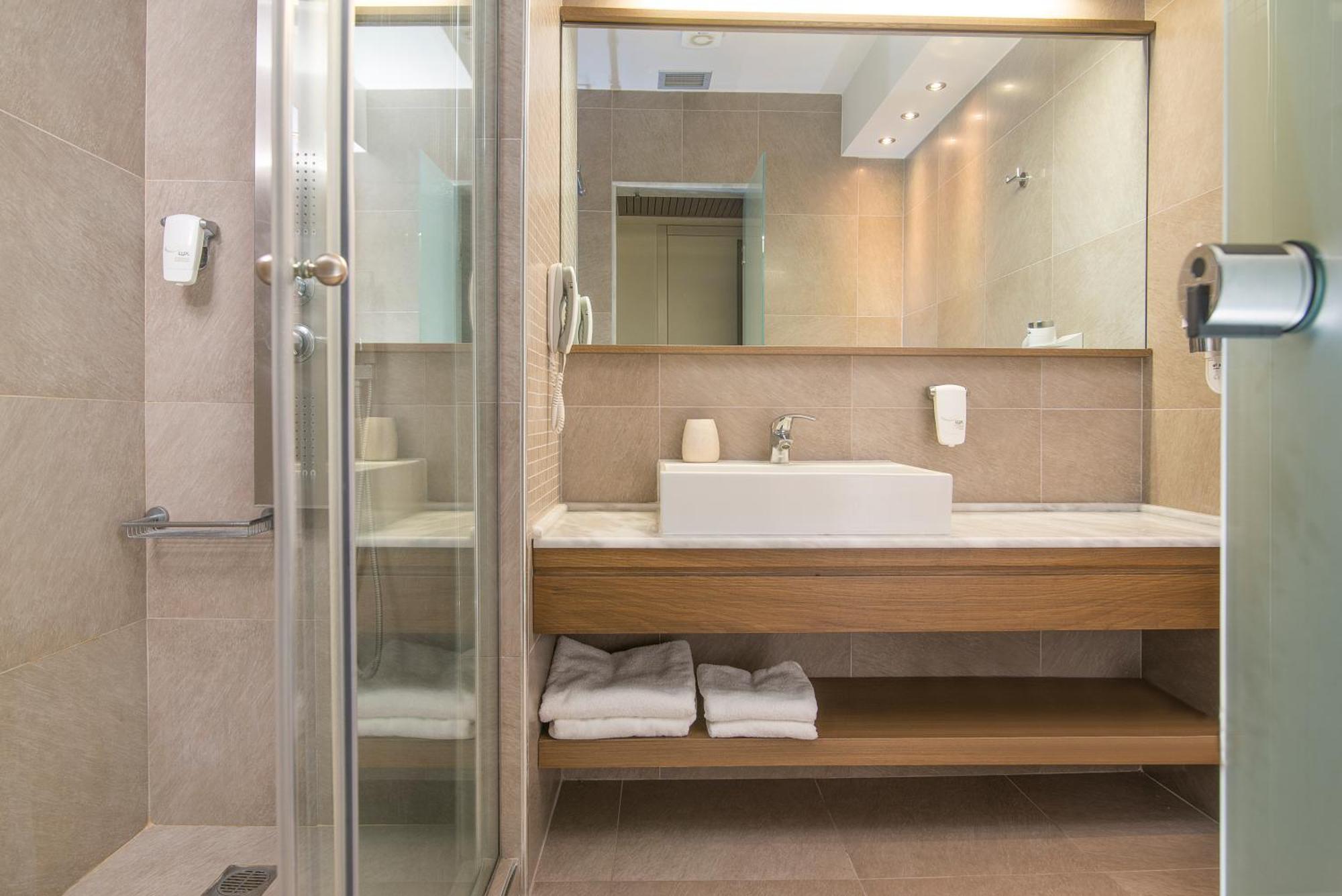 Cosmopolitan Hotel & Spa Paralía المظهر الخارجي الصورة
